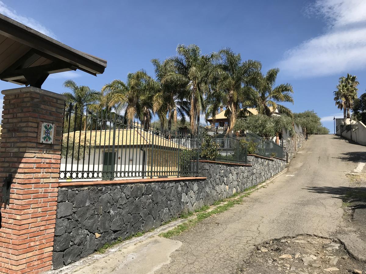 Borgo San Biagio Villa Calatabiano Luaran gambar